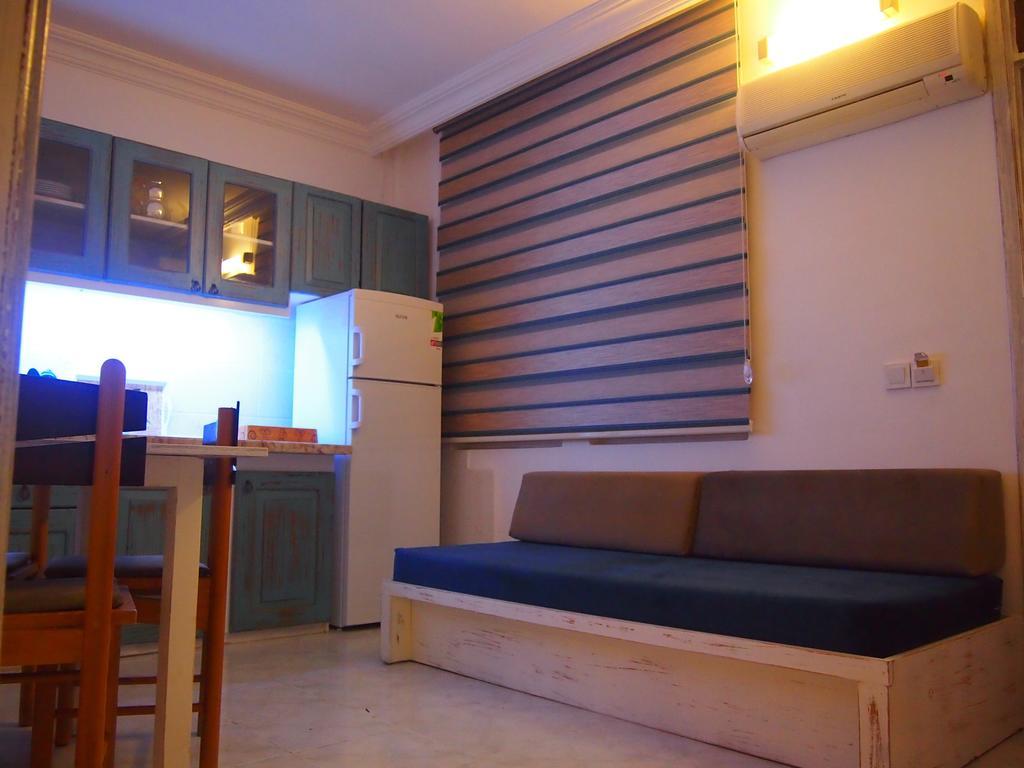 Ozcem Apart Aparthotel Fethiye Szoba fotó