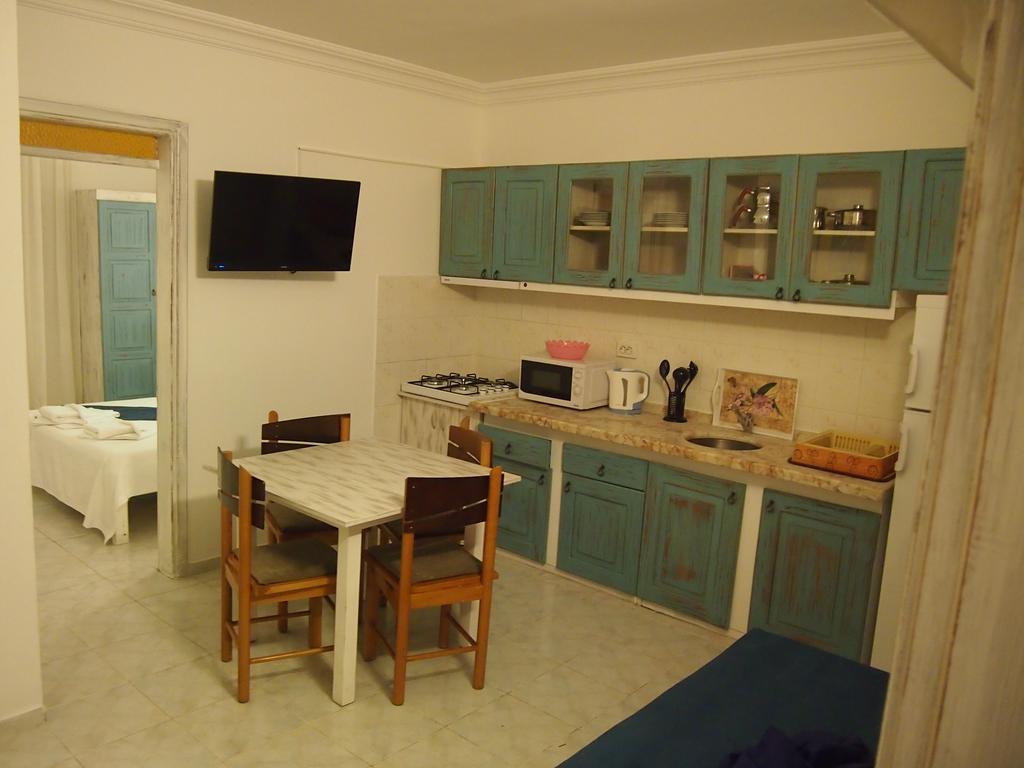 Ozcem Apart Aparthotel Fethiye Szoba fotó